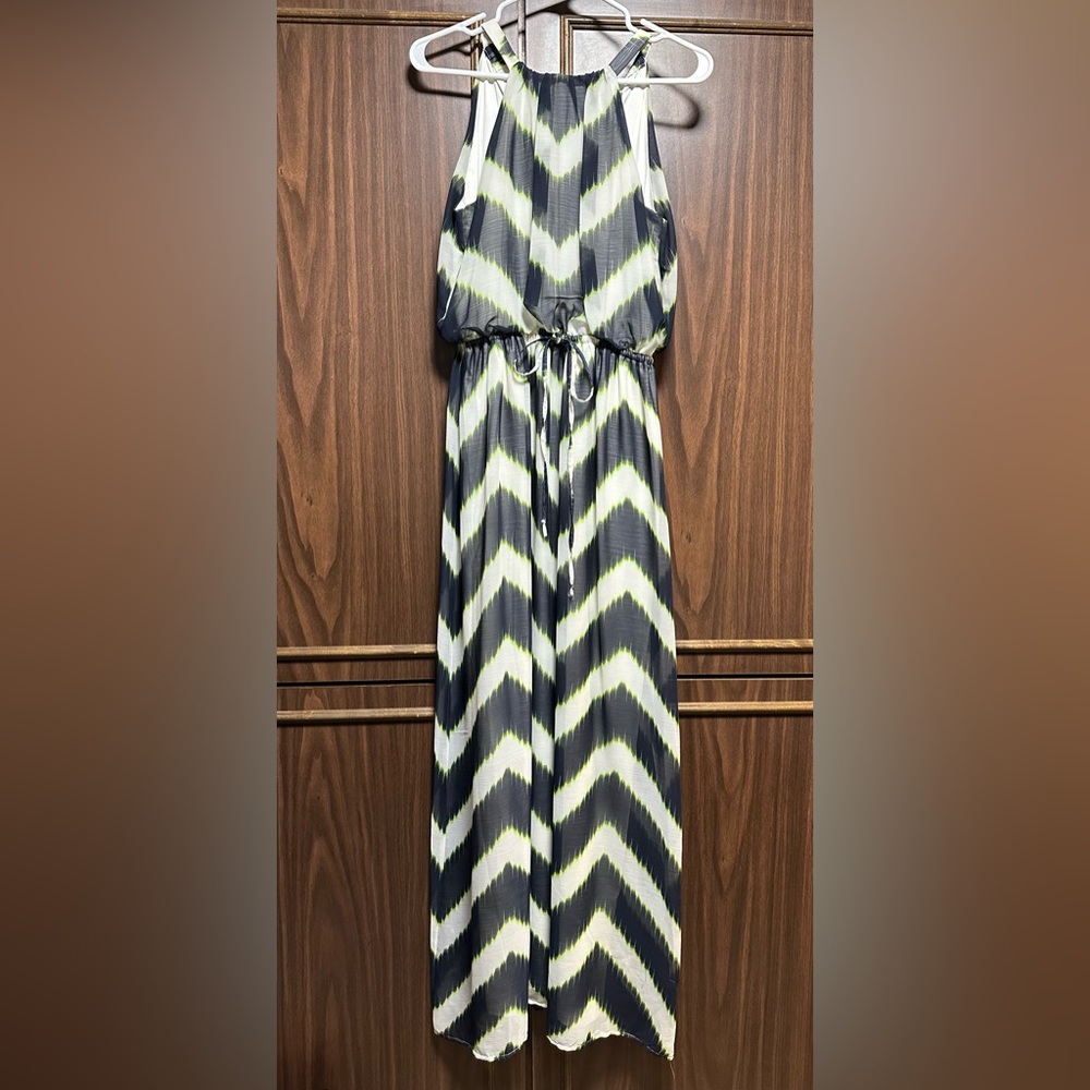 Vince Camuto Maxi Dress Size 2